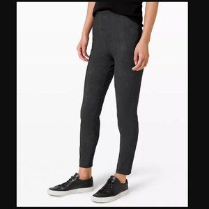 NWOT Lululemon Here to There High-Rise 7/8 Pant